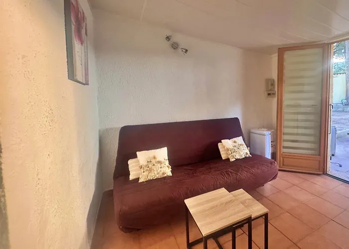 Les Pieds Dans L'eau T2 A 卡尔维