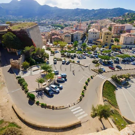 Les Pieds Dans L'eau T2 A *